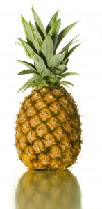 Post image for Pineapple Slices With Hot Sauce