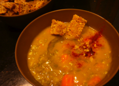 Post image for Split Pea Soup + Garlic Croutons