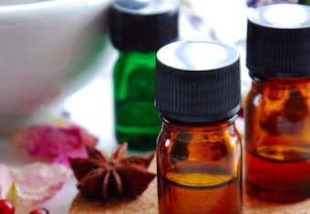 My Favorite Essential Oils (And Why)